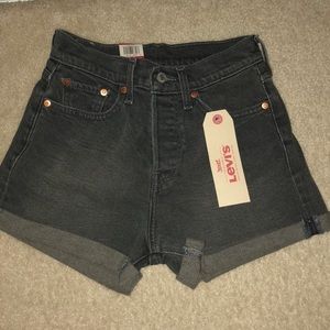 Higj-Rise Wedgie FIt Shorts
